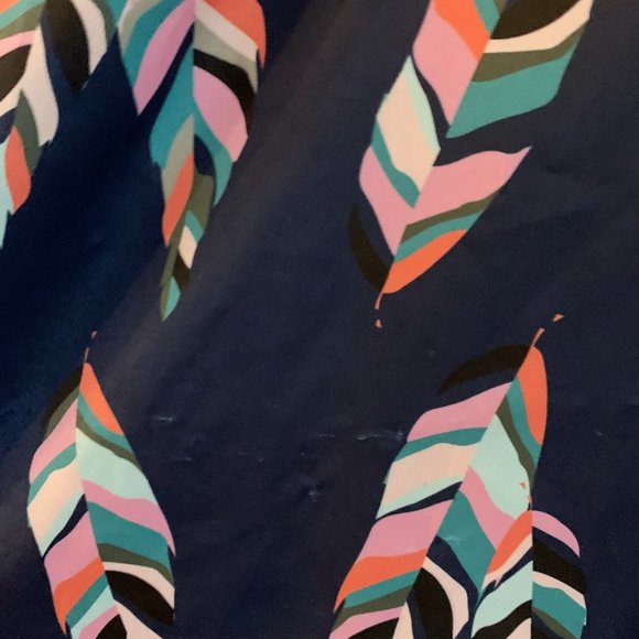 Avery Tunic, Custom Feather Print - Picture 7 of 7